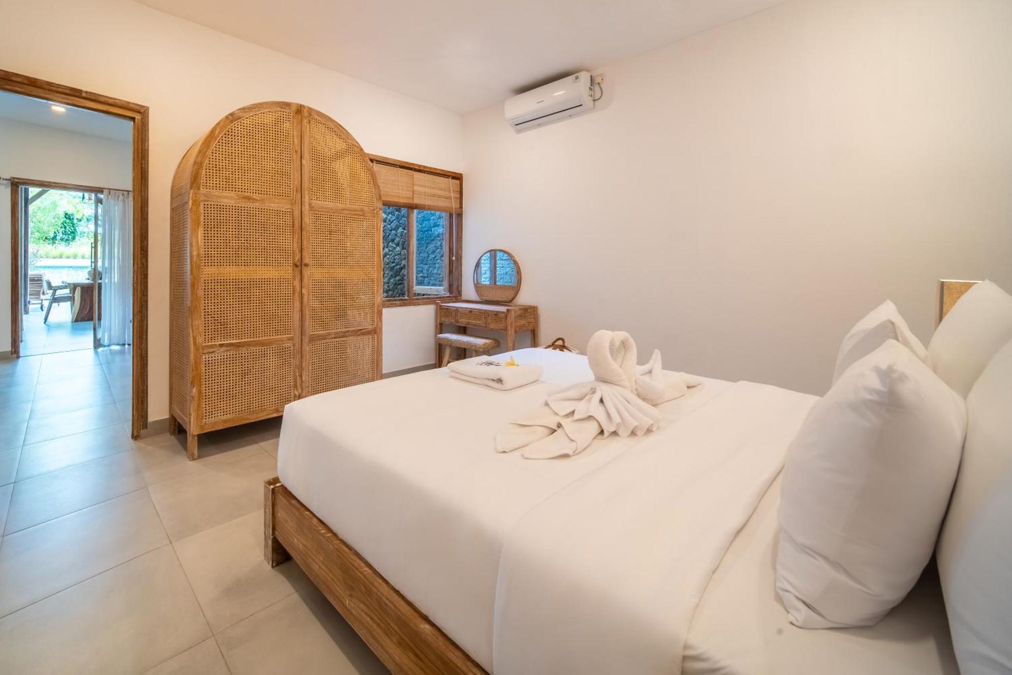 Tropical Villa Senang Uluwatu  Exterior photo